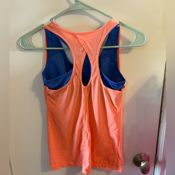 Nike Dri-FIT Peach and Blue Tank Top - Picture 2 of 4